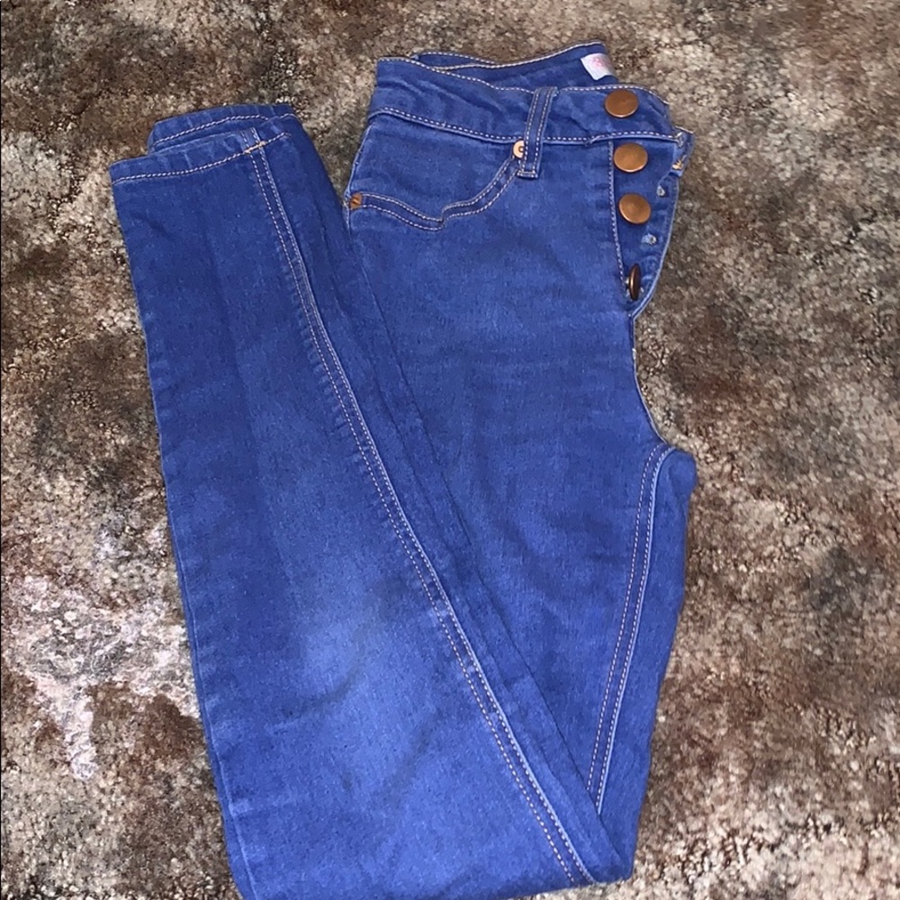 Jeans